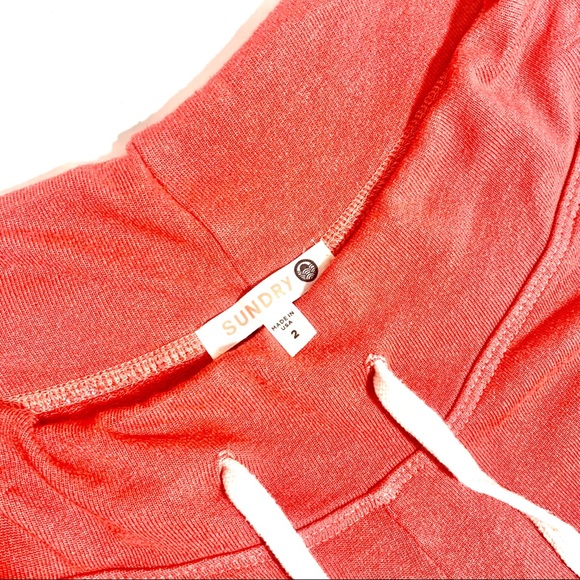 Sundry Basic Sweatpants with Heart Leg - Picture 4 of 5